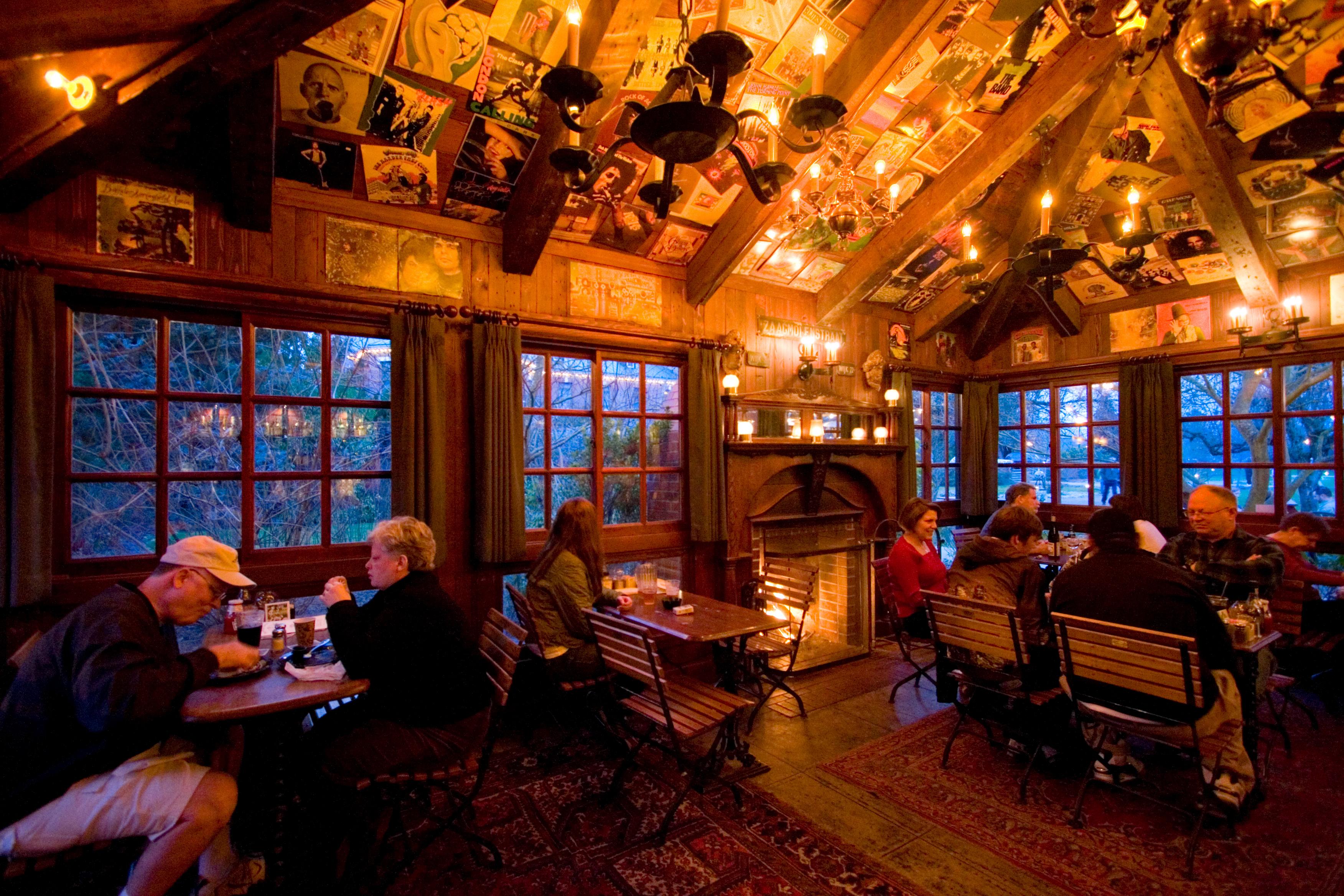 Mcmenamins Grand Lodge Forest Grove Extérieur photo