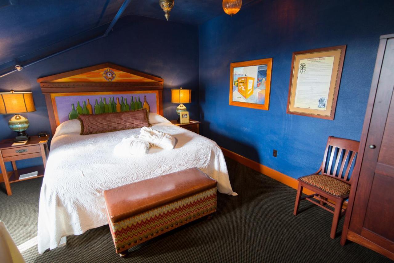 Mcmenamins Grand Lodge Forest Grove Extérieur photo
